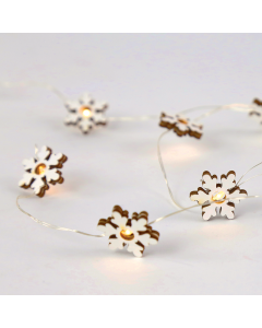 "WOODEN SNOWFLAKE" 10 LED ΛΑΜΠ. ΣΕΙΡΑ ΜΠΑΤ.(2xAA),WW, ΑΣΗΜΙ ΚΑΛ. ΧΑΛΚ.,IP20, 90+30cm,ΔΙΑΦ ΚΑΛ ΤΡΟΦ ACA X07101140